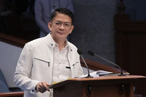 Chiz Escudero is new Senate President .